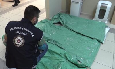 15 göçmenin yakalandığı operasyonda ele geçirilen tulumlar şaşırttı