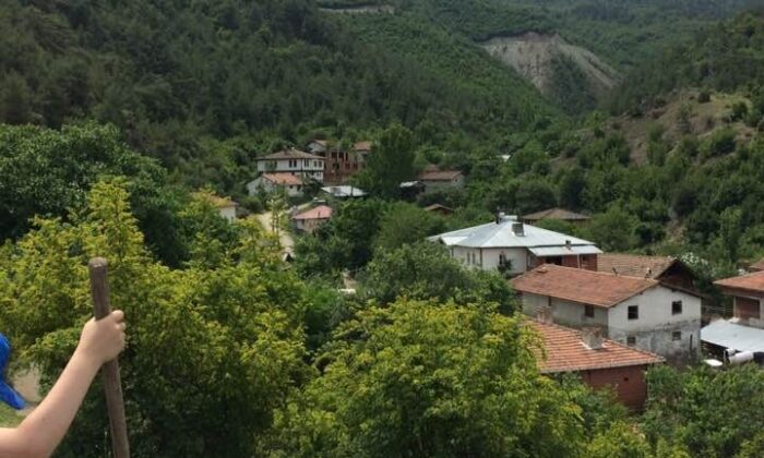 17 kişinin Covid-19’a yakalandığı köy karantinaya alındı