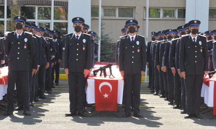 26. dönem polis adayları yemin etti