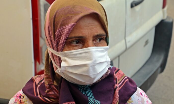 4 bin liralık zekat parasını alayım derken, hem paradan hem bileziklerden oldu