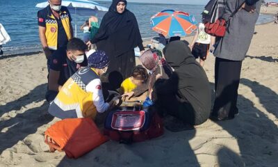 5 yaşındaki çocuk denize düşerek boğulma tehlikesi geçirdi