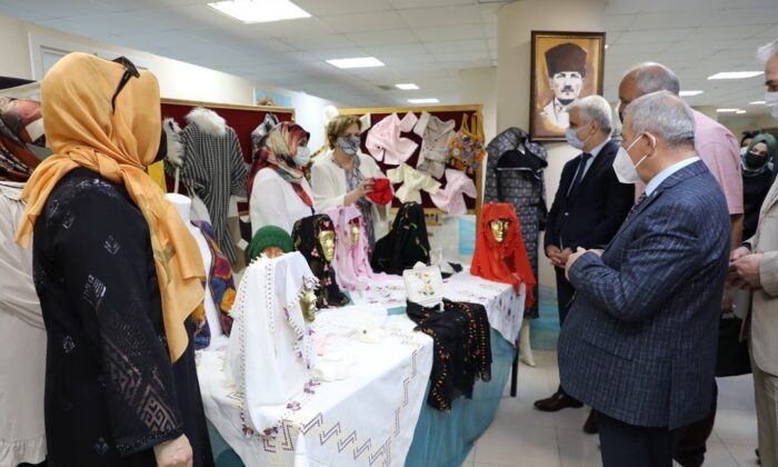 60 usta öğretici 700 farklı eseri görücüye çıkardı