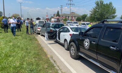 7 aracın karıştığı zincirleme kazada 5 kişi yaralandı