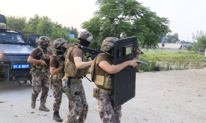 Adana’da organize suç örgütüne operasyon