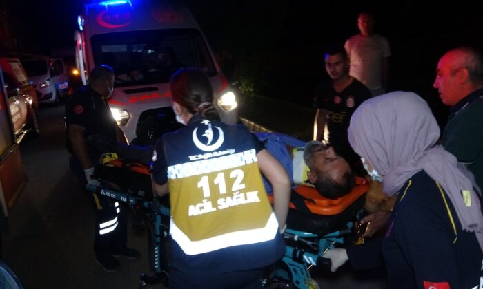 Adıyaman’da işçileri taşıyan otobüs kontrolden çıktı, ortalık savaş alanına çevirdi