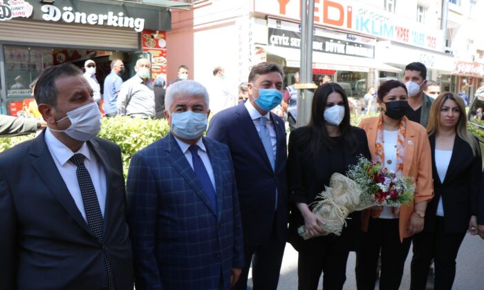 AK Parti Genel Başkan Yardımcısı Sarıeroğlu: “Huzurumuzu bozmaya yönelik girişimlere müsaade etmeyeceğiz”