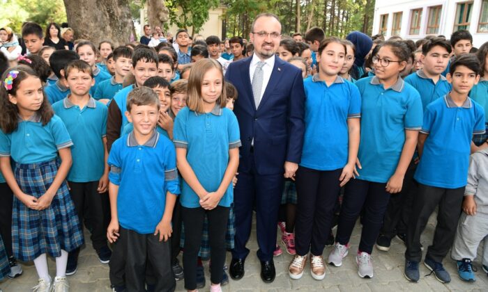 AK Parti Grup Başkanvekili Turan’dan okul müjdesi