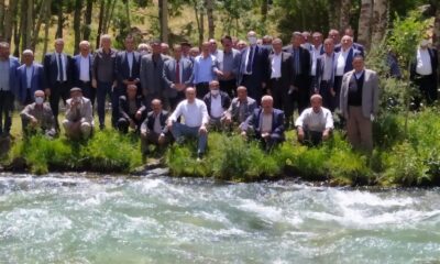 AK Parti heyeti Bahçesaray’da kanat önderleriyle bir araya geldi