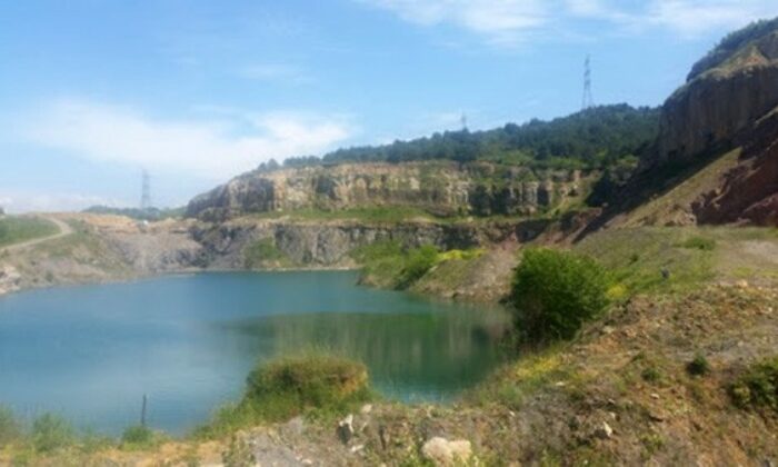 Alaplı yapay gölet tehlike saçıyor