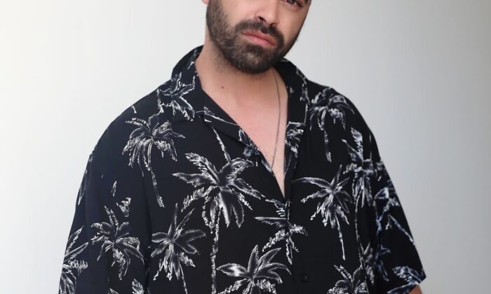 Alexone dijital platformlardan gelen dizi tekliflerini ve projelerini anlattı