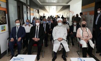 Ali Erbaş: “Hafızlar nasıl Kur’an-ı muhafaza ediyorsa, Kur’an da hafızları muhafaza ediyor”