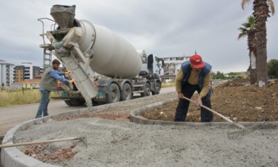 Aliağa Belediyesinin Yeni Mahalle Parkı projesinde imalatlar sürüyor