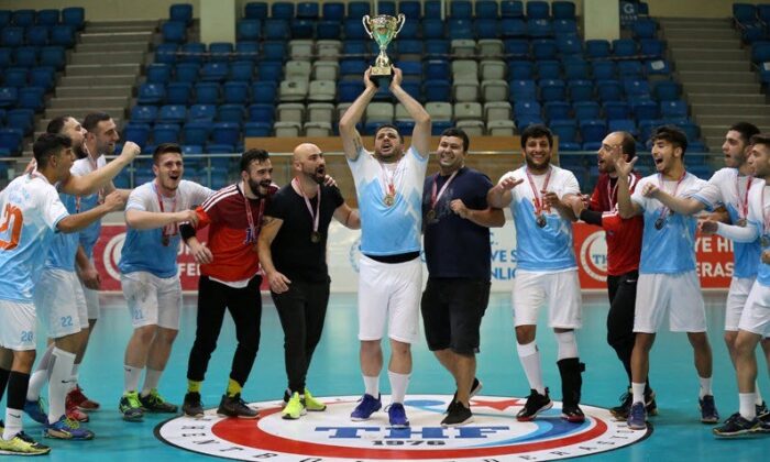 ALKÜ hentbol takımı 1’inci lige yükseldi