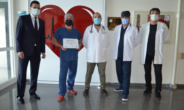 ALKÜ Tıp Fakültesine mükemmeliyet belgesi