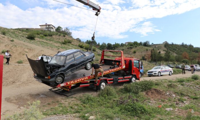 Amasya’da sulama kanalına düşen otomobildeki genç bulundu