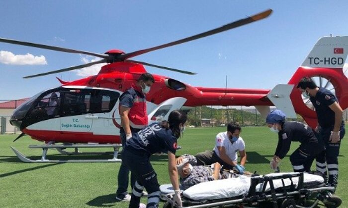 Ambulans helikopter hayat kurtarıyor