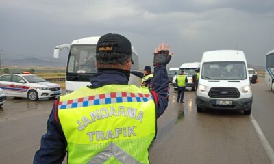 Ankara’daki korsan servis denetimlerinde 5 servis aracı trafikten men edildi