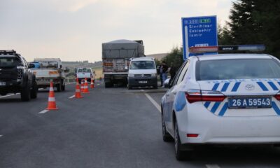 Anne kız hayatını kaybetti, baba ve oğulları yaşam savaşı veriyor