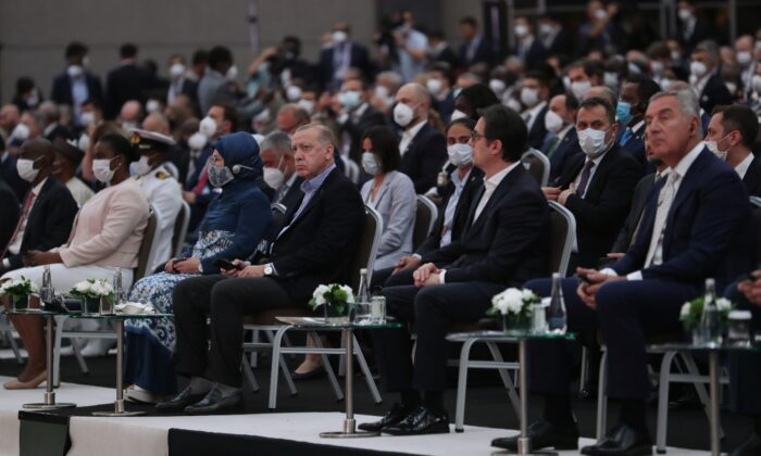 Antalya Diplomasi Forumu