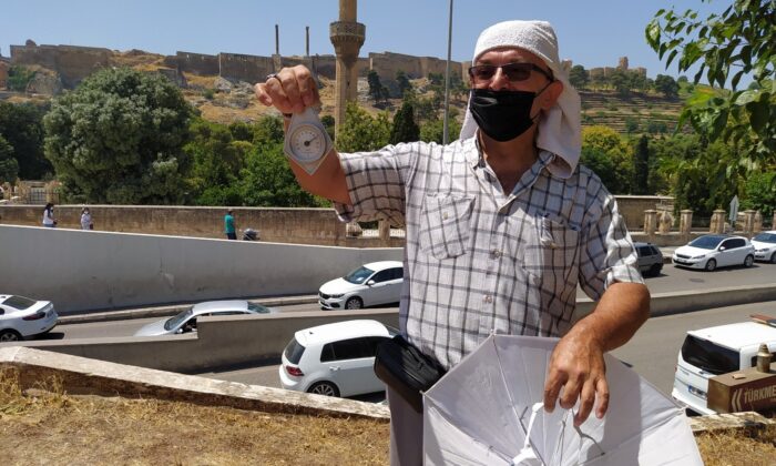 Antika termometre ile Şanlıurfa sıcağını ölçtü