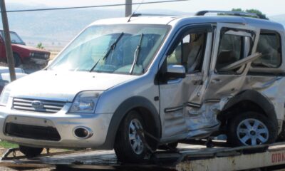 Araban’da iki araç çarpıştı: 10 yaralı