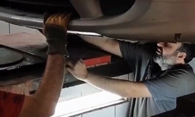 Aracın motor kısmına giren yavru kedi sanayide kurtarıldı