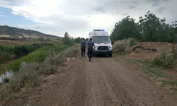 ‘Arkadaşım kanalda kayboldu’ ihbarı ekipleri harekete geçirdi