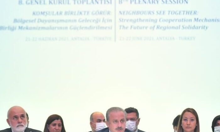 Arnavutluk Parlamentolar Arası Dostluk Grubu Başkanı ve AK Parti Edirne Milletvekili Aksal: