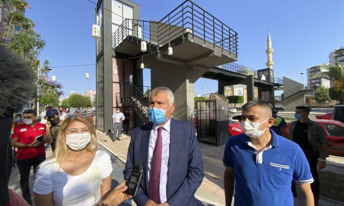 Asansörlü üst geçitler vatandaşın hizmetinde