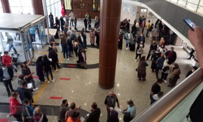 Aşı sırasının kendilerine gelmesini beklediler