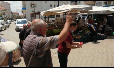 Aşısını geciktirenlere ‘aşı olun’ çağrısı yapan vatandaş takdir topladı