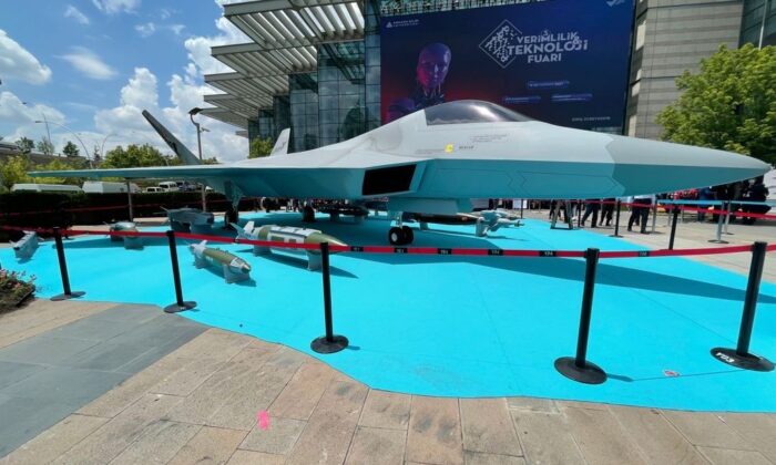 Atatürk Üniversitesi, 3. Verimlilik ve Teknoloji Fuarı’nda sahne aldı