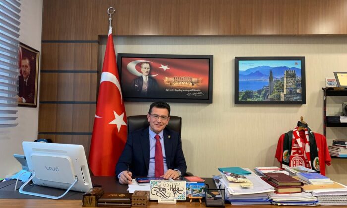 Atay Uslu AK Parti Bilgi ve İletişim Teknolojileri Başkan Yardımcısı oldu