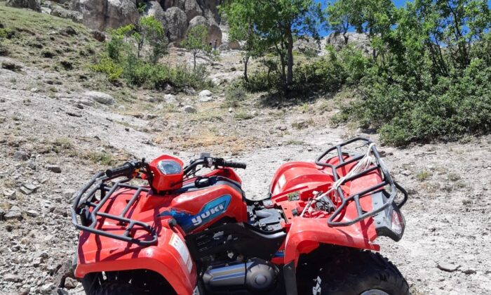 ATV şarampole devrildi, 1 ölü, 1 yaralı