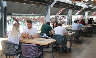 AVM’ler kafe ve restoranların açılmasıyla hareketlilik bekliyor