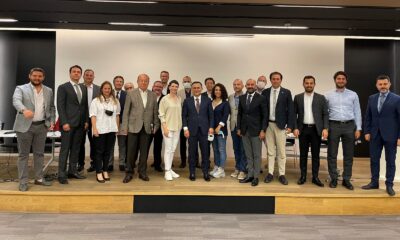 AYD’de başkan değişmedi