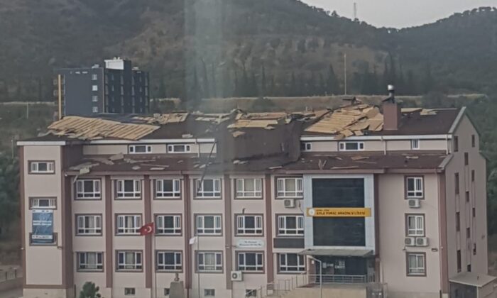 Aydın’da fırtına hasarları devam ediyor
