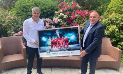 Ayhan Yıldız’dan Şenol Güneş’e özel hediye