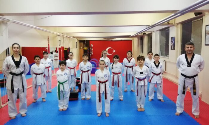 Ayvalık’ta başarılı çalıştırıcı Sersan’dan bir gurur daha