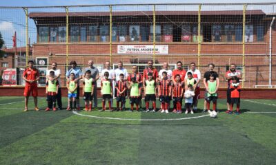 Babalar için özel maç