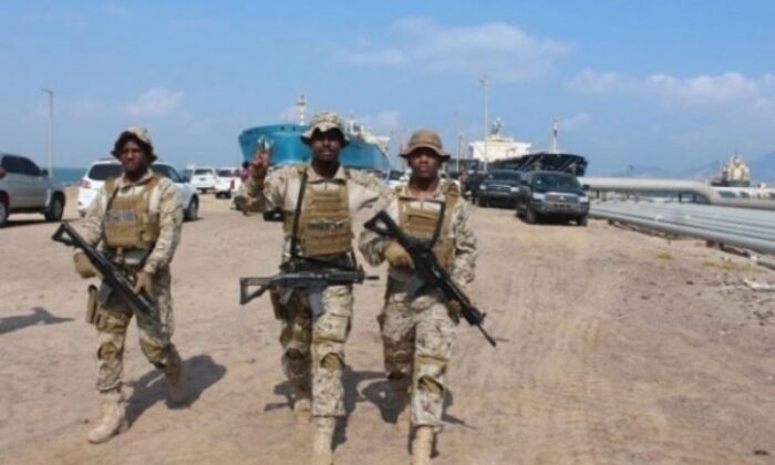 BAE güçleri Sokotra Ada’sını 1 yılda “askeri kışlaya” dönüştürdü