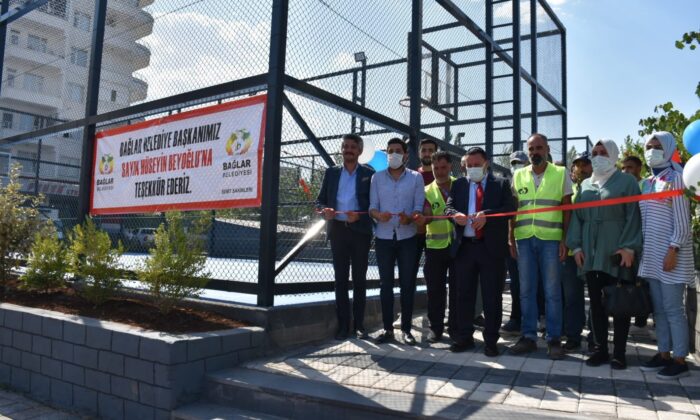 Bağlar İlçe Belediye Başkan Beyoğlu, 2 ayda gençlere spor tesisi yaptırdı