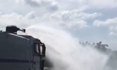 Bahçede çıkan yangını TOMA söndürdü