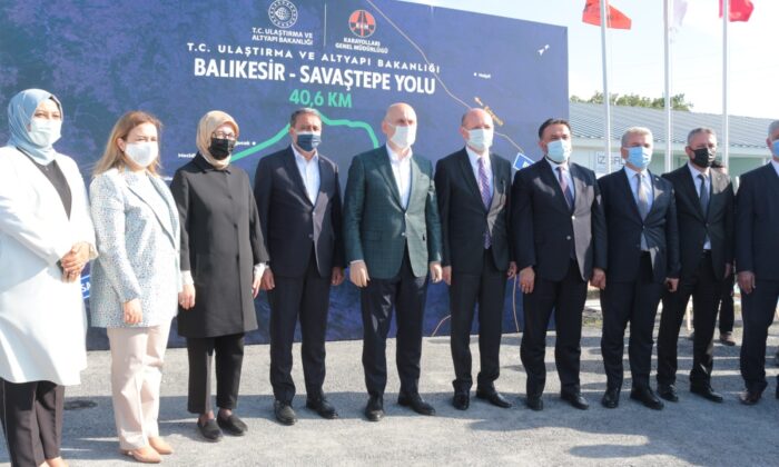 Bakan Karaismailoğlu, Savaştepe şantiyesini inceledi