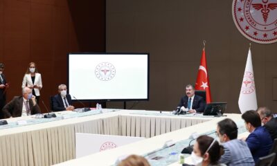 Bakan Koca: “Cumadan itibaren 18 yaşından gün almış olan herkes randevu alabilir olacak”