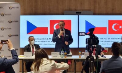 Bakan Muş, Çekya’da özel sektör temsilcileriyle görüştü