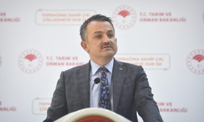 Bakan Pakdemirli: “Bizim davamız bozkırla yeşilin davasıdır”