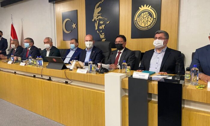 Bakan Soylu parlamenter sistem isteyen muhalefet yüklendi: