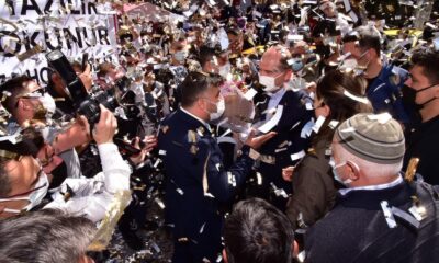 Bakan Soylu’yu Afyonkarahisarlı esnaf havai fişek ve konfeti patlatarak karşıladı