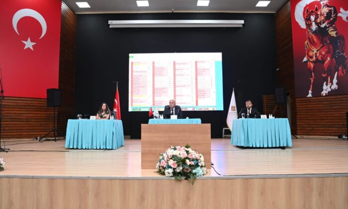 Balıkesir Büyükşehir Belediye Meclisi Edremit’te toplandı